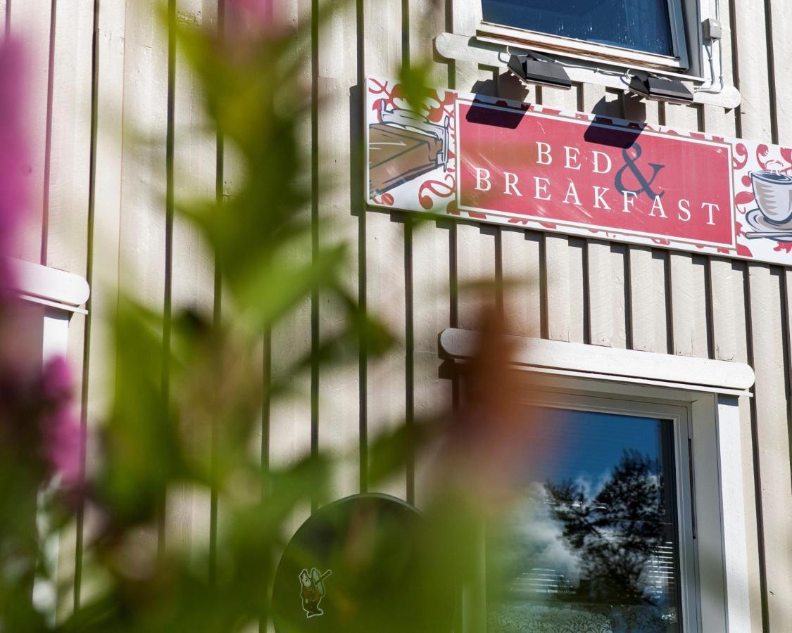 Gaellivare Bed & Breakfast Esterno foto